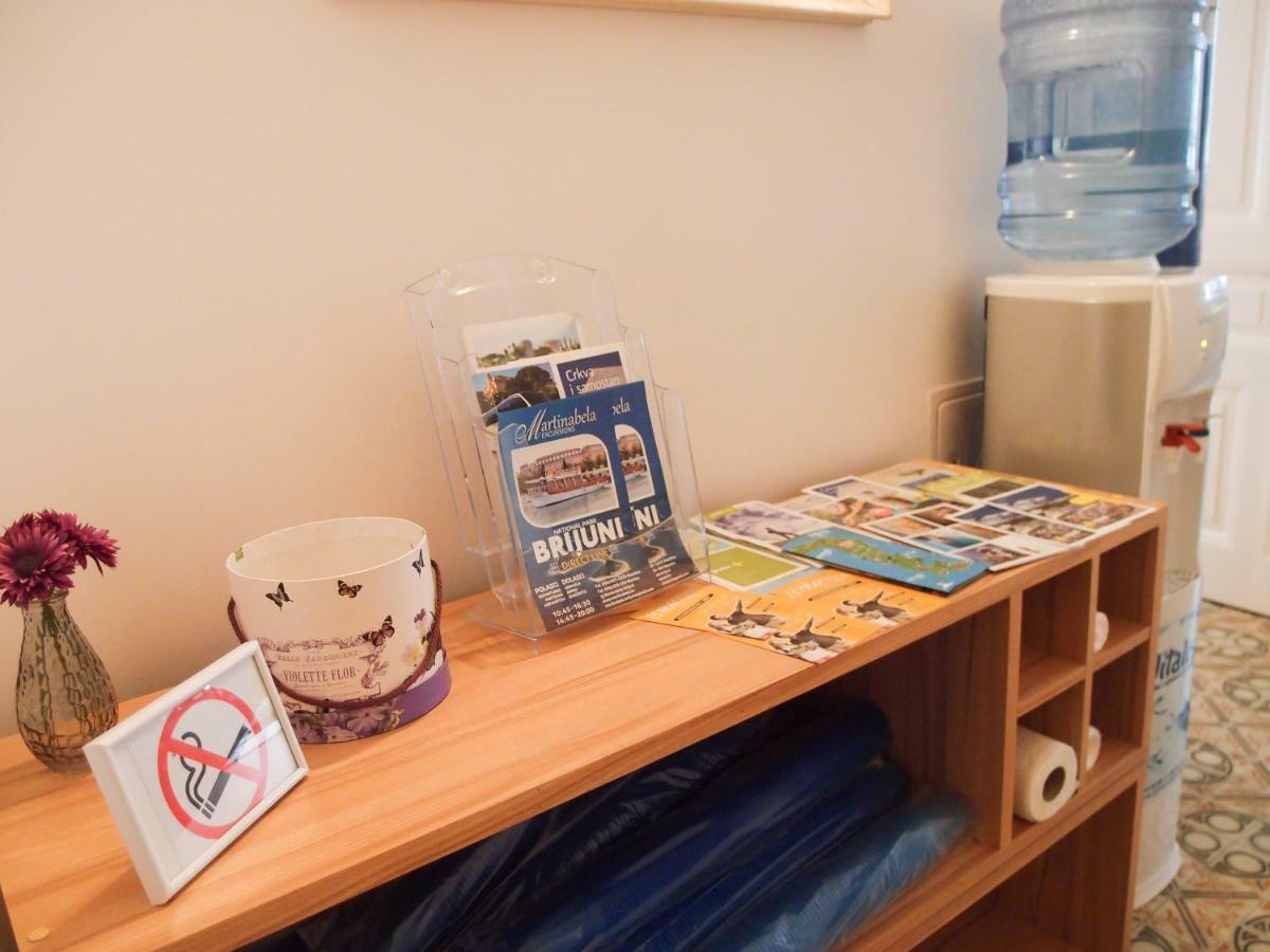 Lavender - City Room With Free Parking PUY Exterior foto
